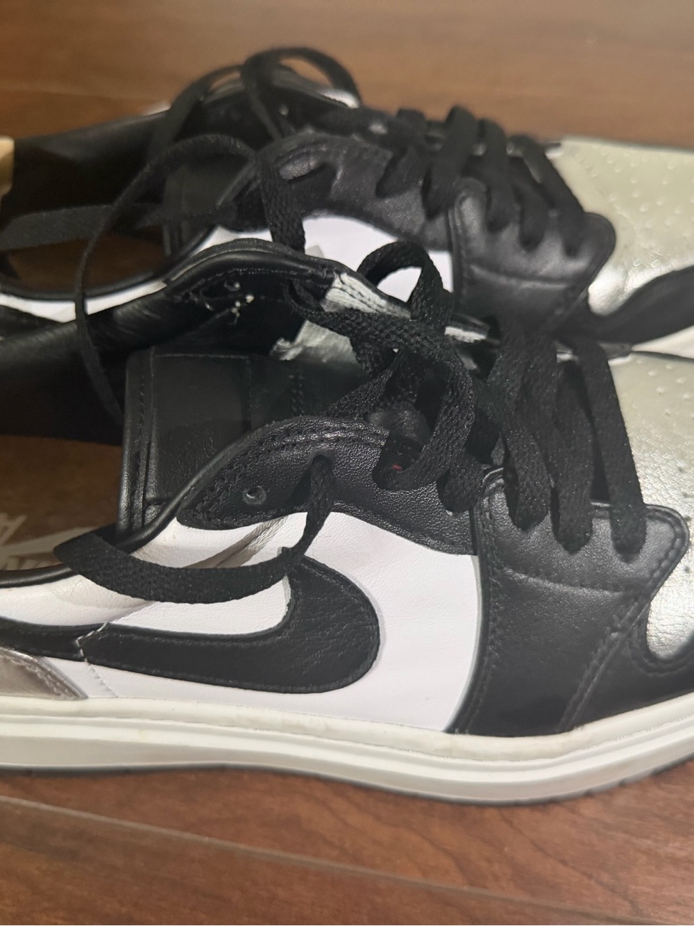 Nike Air Jordan 1 Low Elevate Black White Metallic Silver Women’s 10.5 - Picture 2 of 7